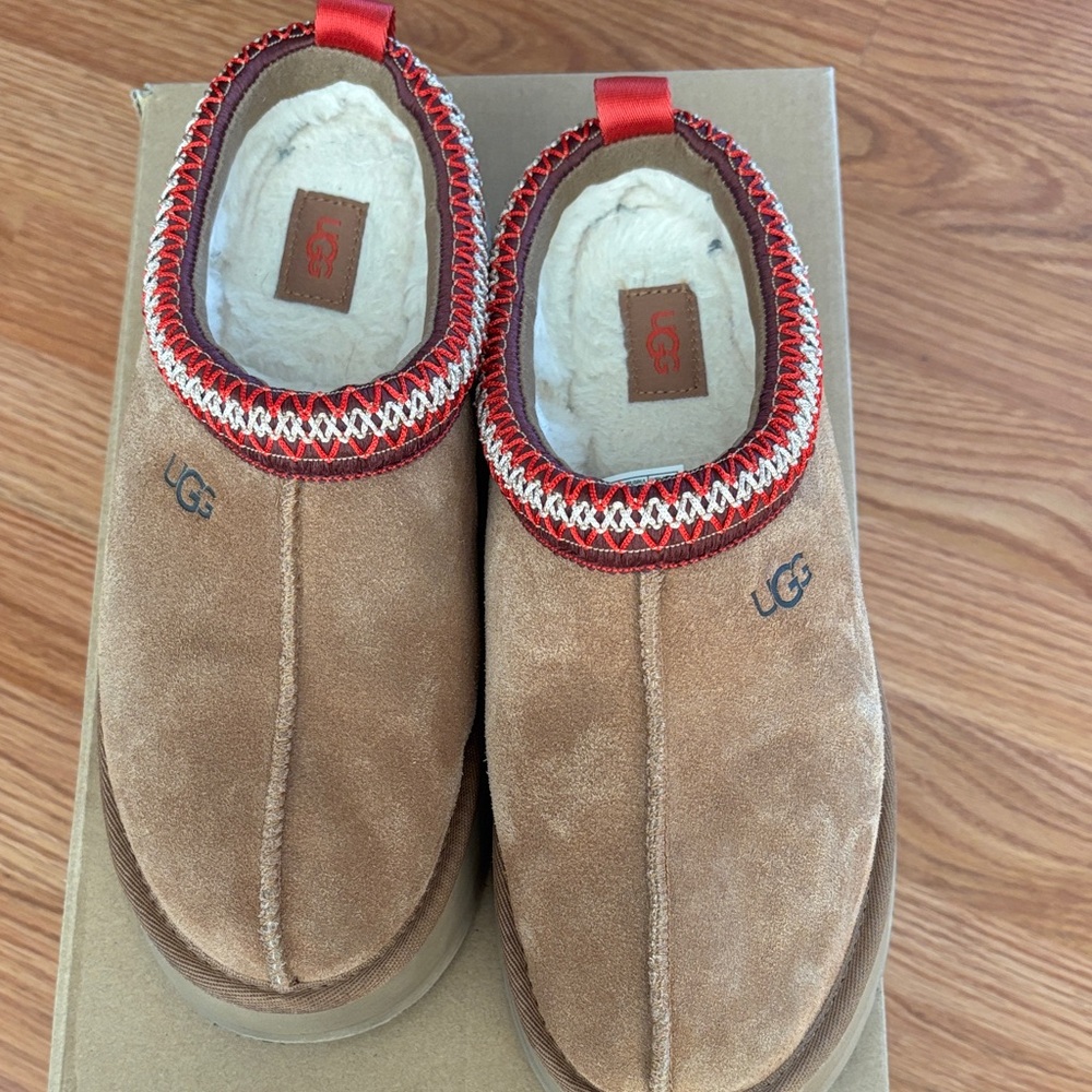 UGG Tazzman Tall size 8 - Picture 3 of 6